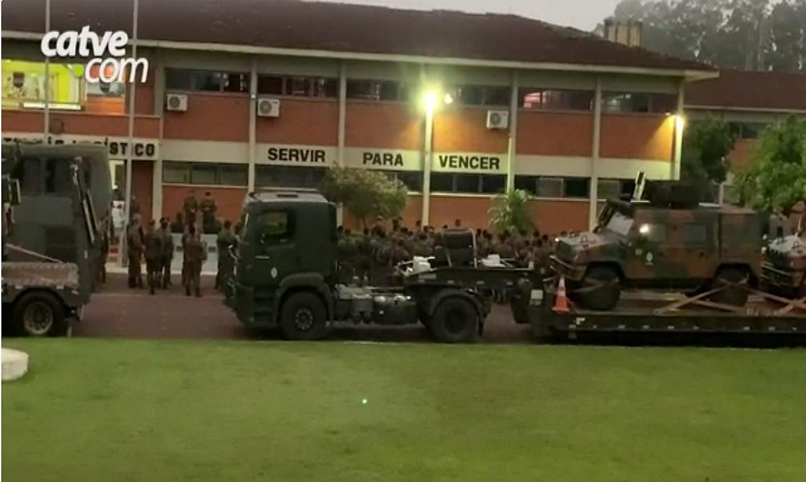 Militares de Cascavel são enviados para reforçar efetivo na fronteira com Venezuela